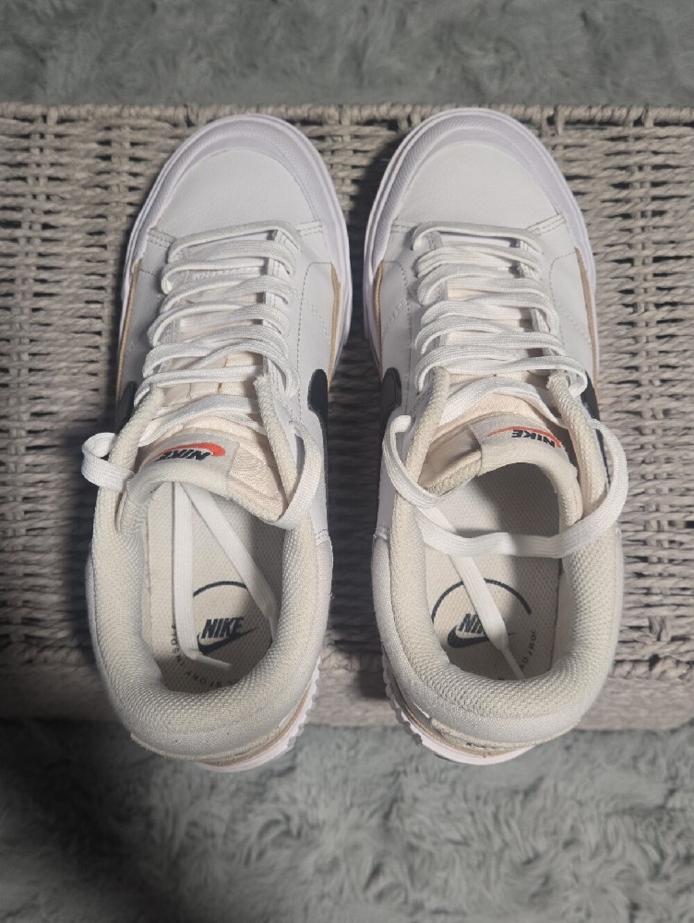Nike Women's Court Legacy Lift Shoes Size 7.5 - Picture 6 of 11